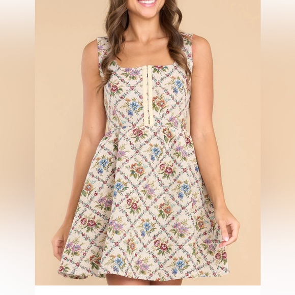 Red Dress Aura Dress - Picture 3 of 14